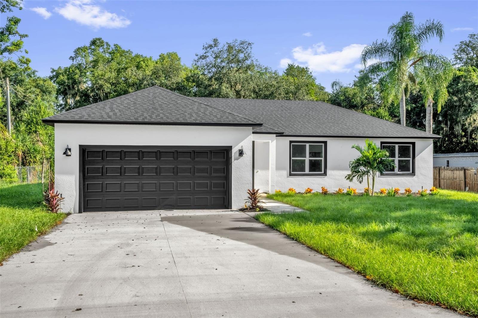 13311 Midway Ave, Astatula, FL 34705 photo