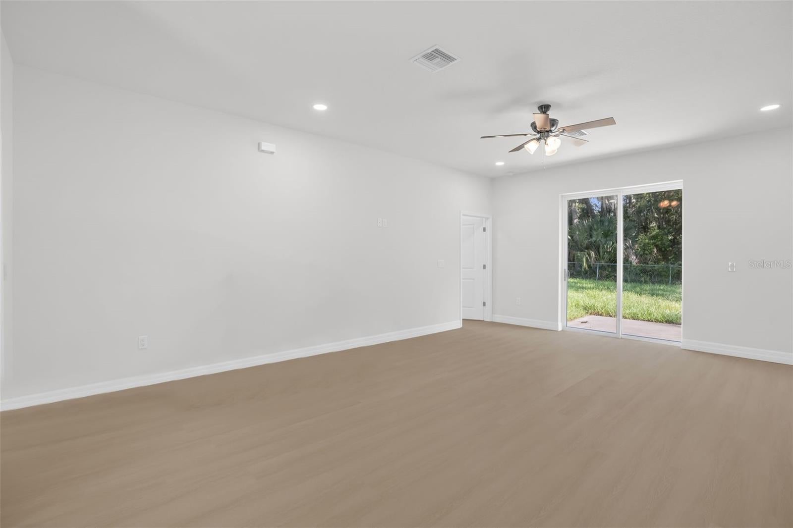 13311 Midway Ave, Astatula, FL 34705 photo