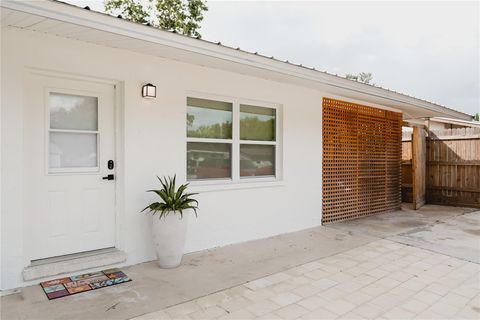 Single Family Residence in SARASOTA FL 2300 STRATFORD DRIVE.jpg