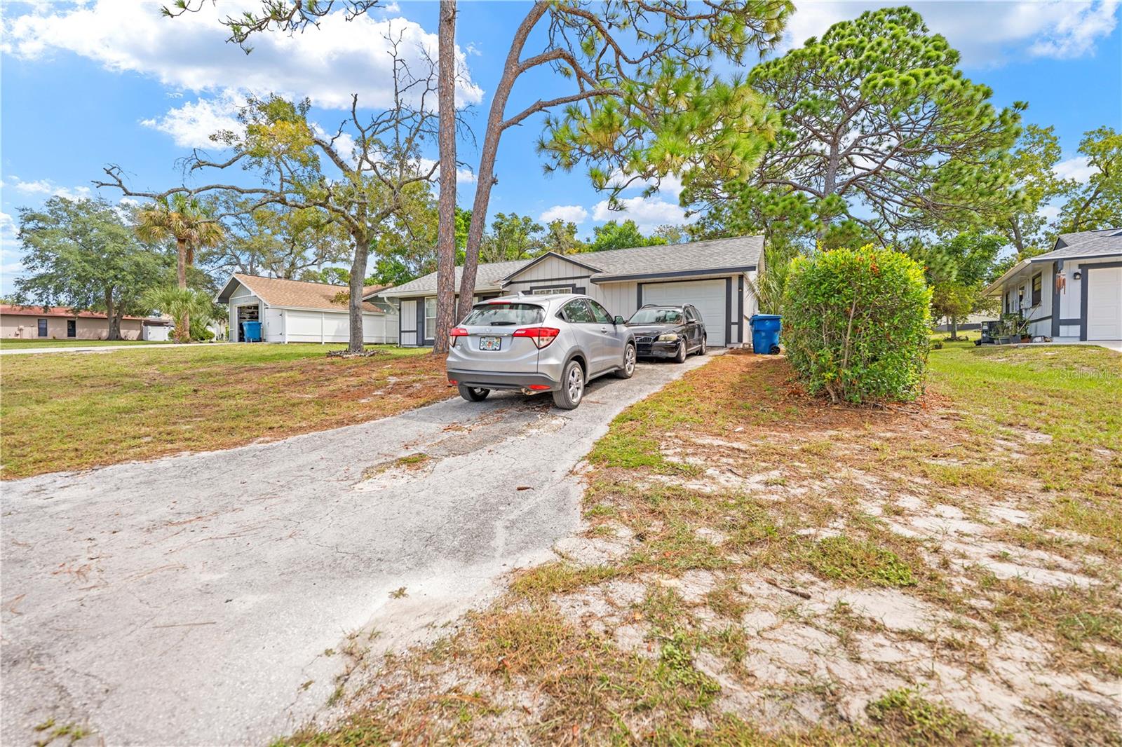 7450 Dundee Way, Weeki Wachee, FL 34613 photo