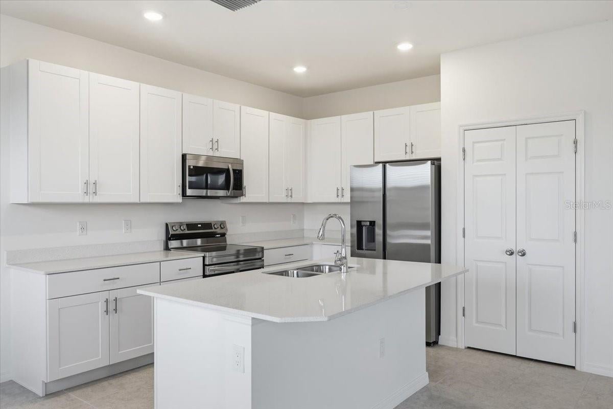 167 Bottle Brush Dr, Haines City, FL 33844 photo