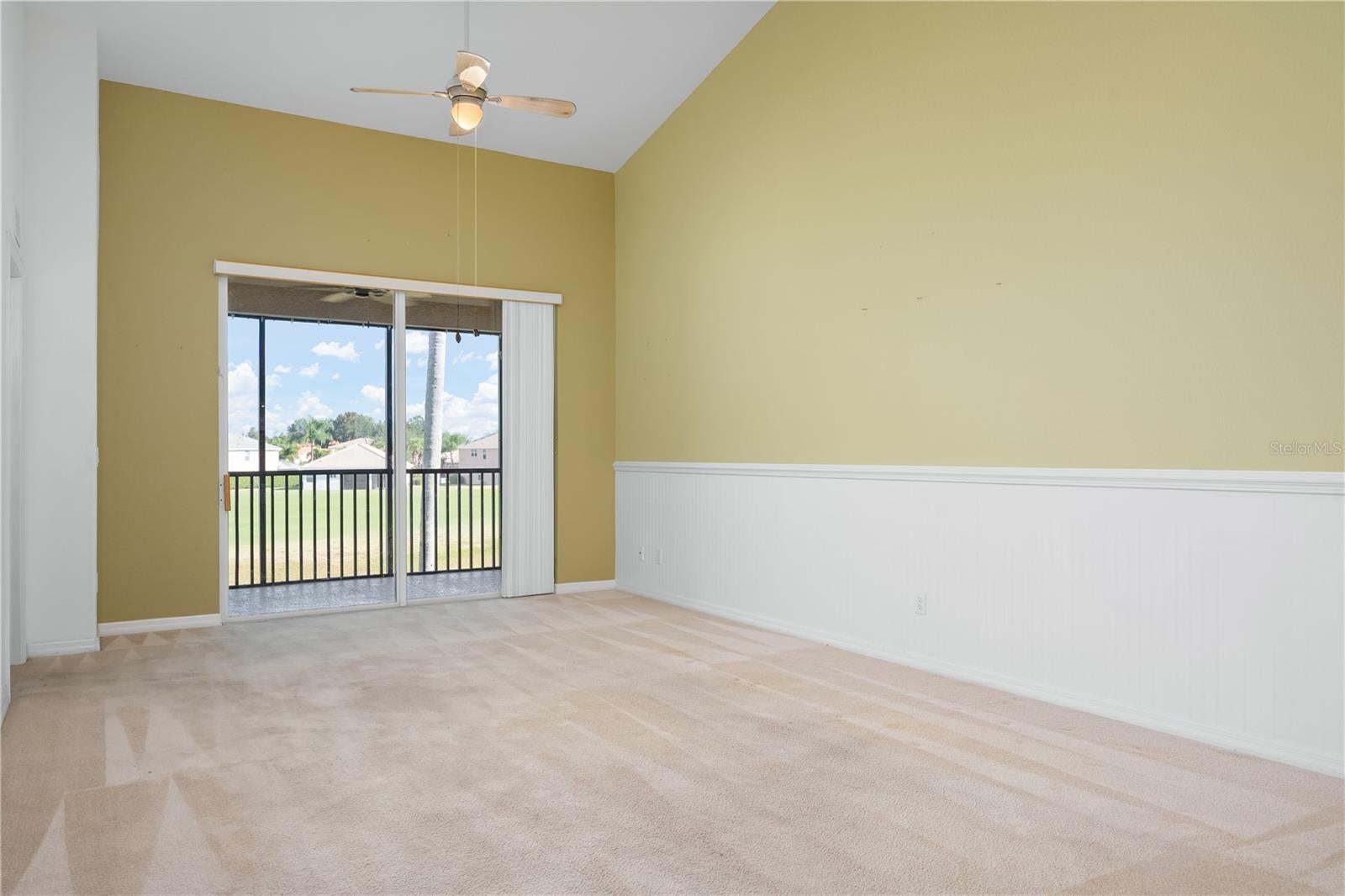 915 Fairwaycove Ln #204, Bradenton, FL 34212 photo