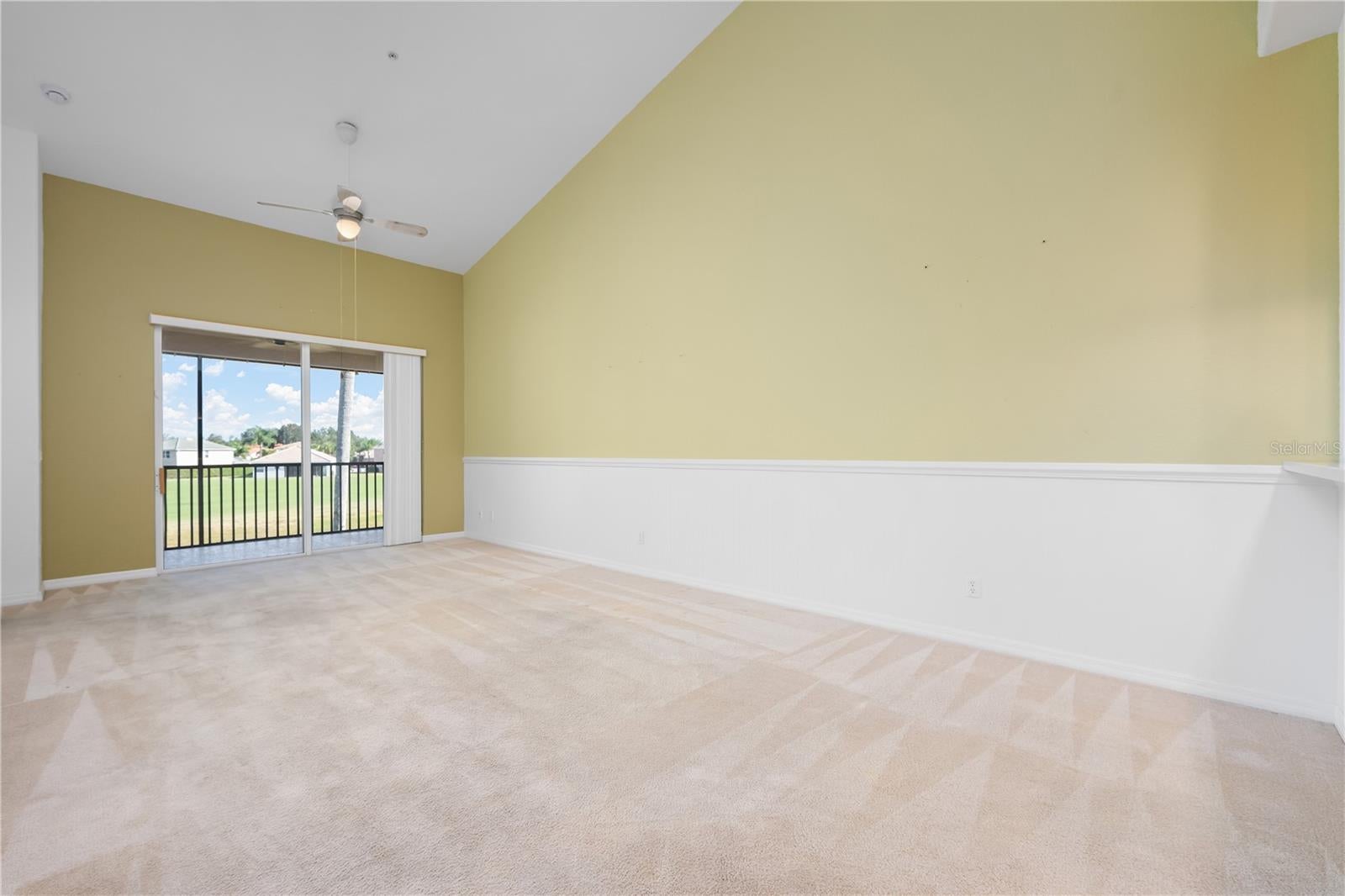 915 Fairwaycove Ln #204, Bradenton, FL 34212 photo