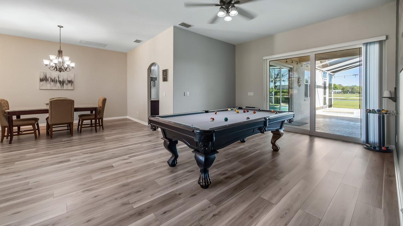 7351 Spring Mountain Ln, Yalaha, FL 34797 photo
