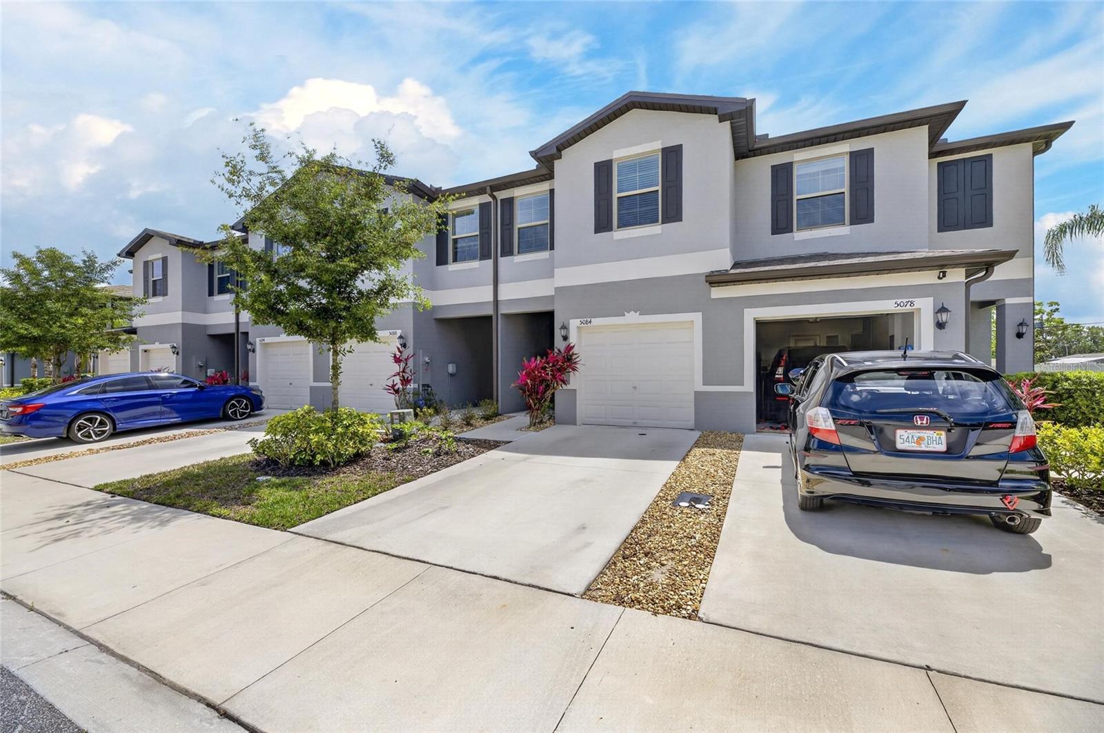 5084 Forum Blvd, Holiday, FL 34690 photo