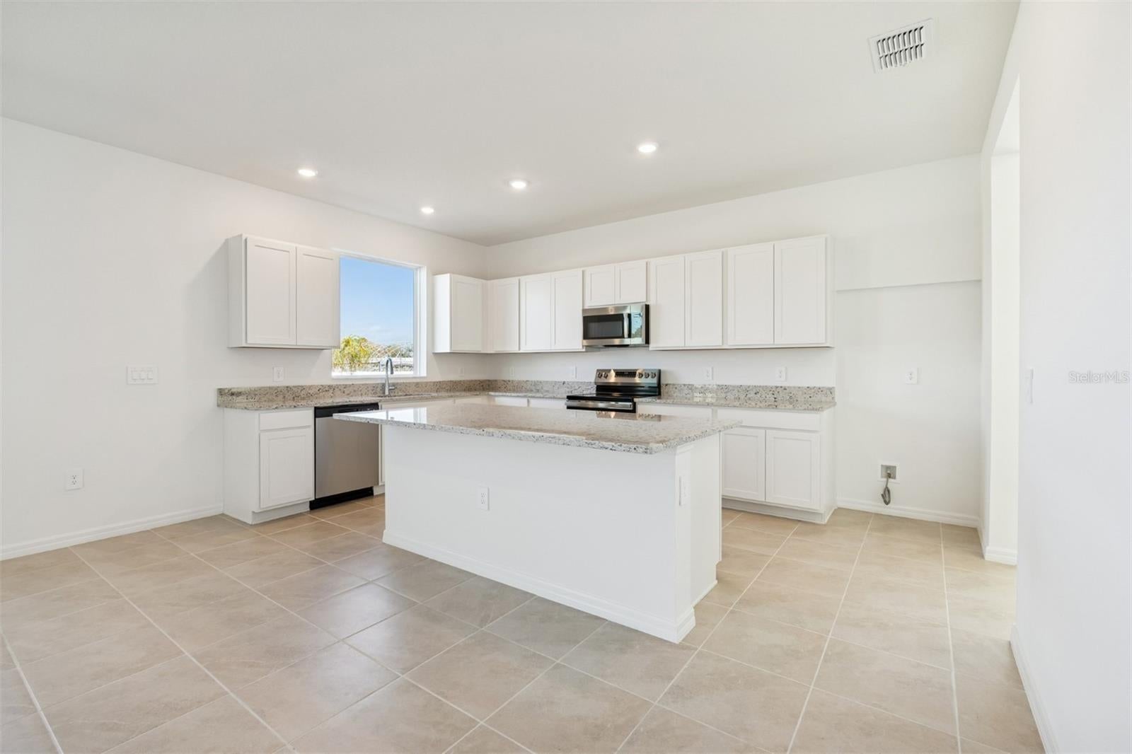 4610 Outhaul Run, Palmetto, FL 34221 photo