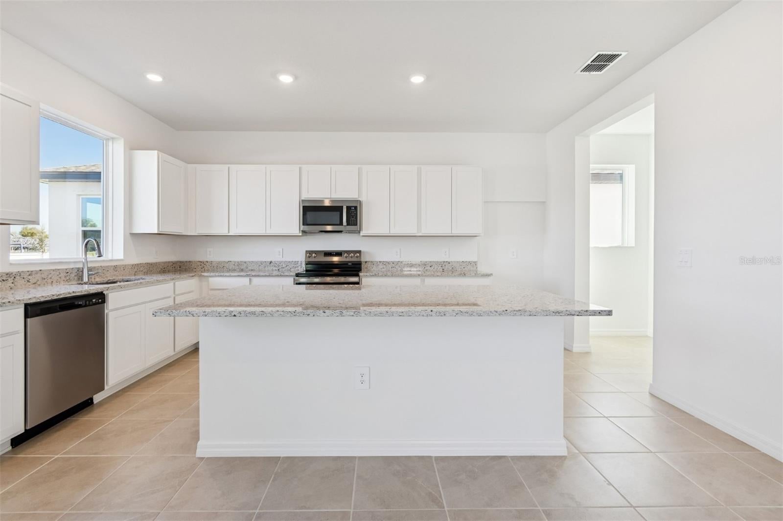 4610 Outhaul Run, Palmetto, FL 34221 photo