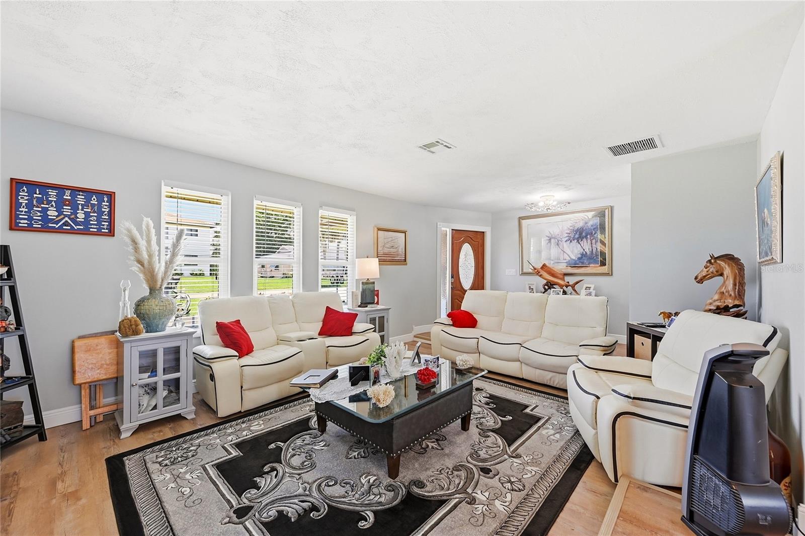 7219 Reymoor Dr, North Fort Myers, FL 33917 photo