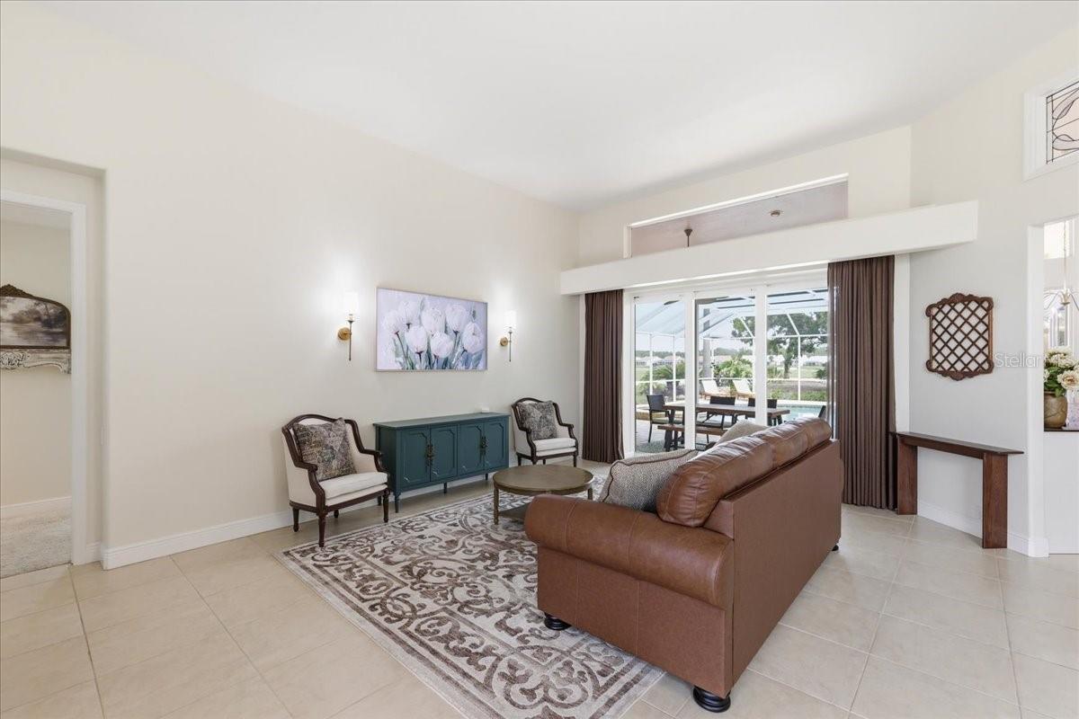 9161 Southern Comfort Ct, Weeki Wachee, FL 34613 photo