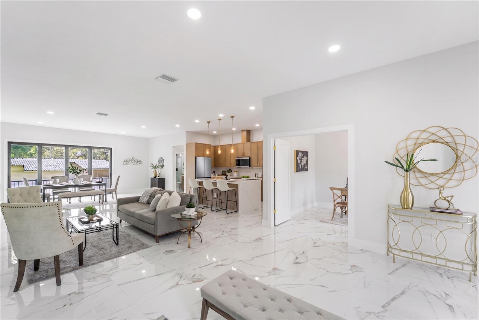 8326 June St, Tampa, FL 33615 photo