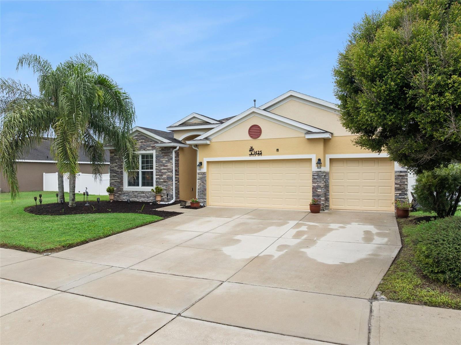 1425 Avila Ave, Deltona, FL 32725 photo