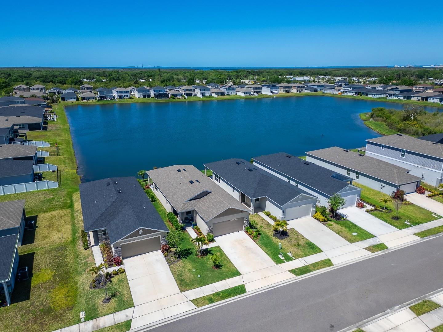 2793 89 Street Cir, Palmetto, FL 34221