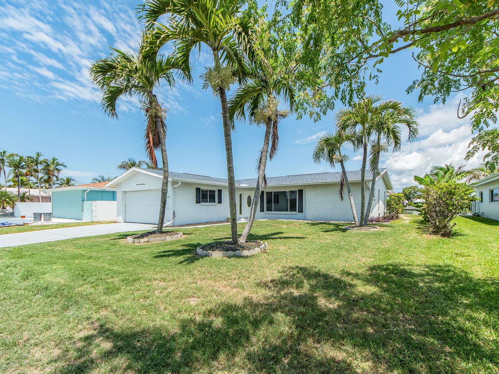 720 115 Ave, Treasure Island, FL 33706 photo