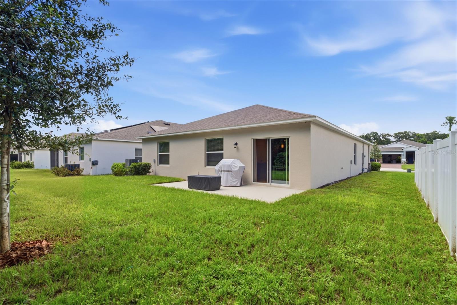 1656 Andover Ridge Dr, Deland, FL 32720 photo