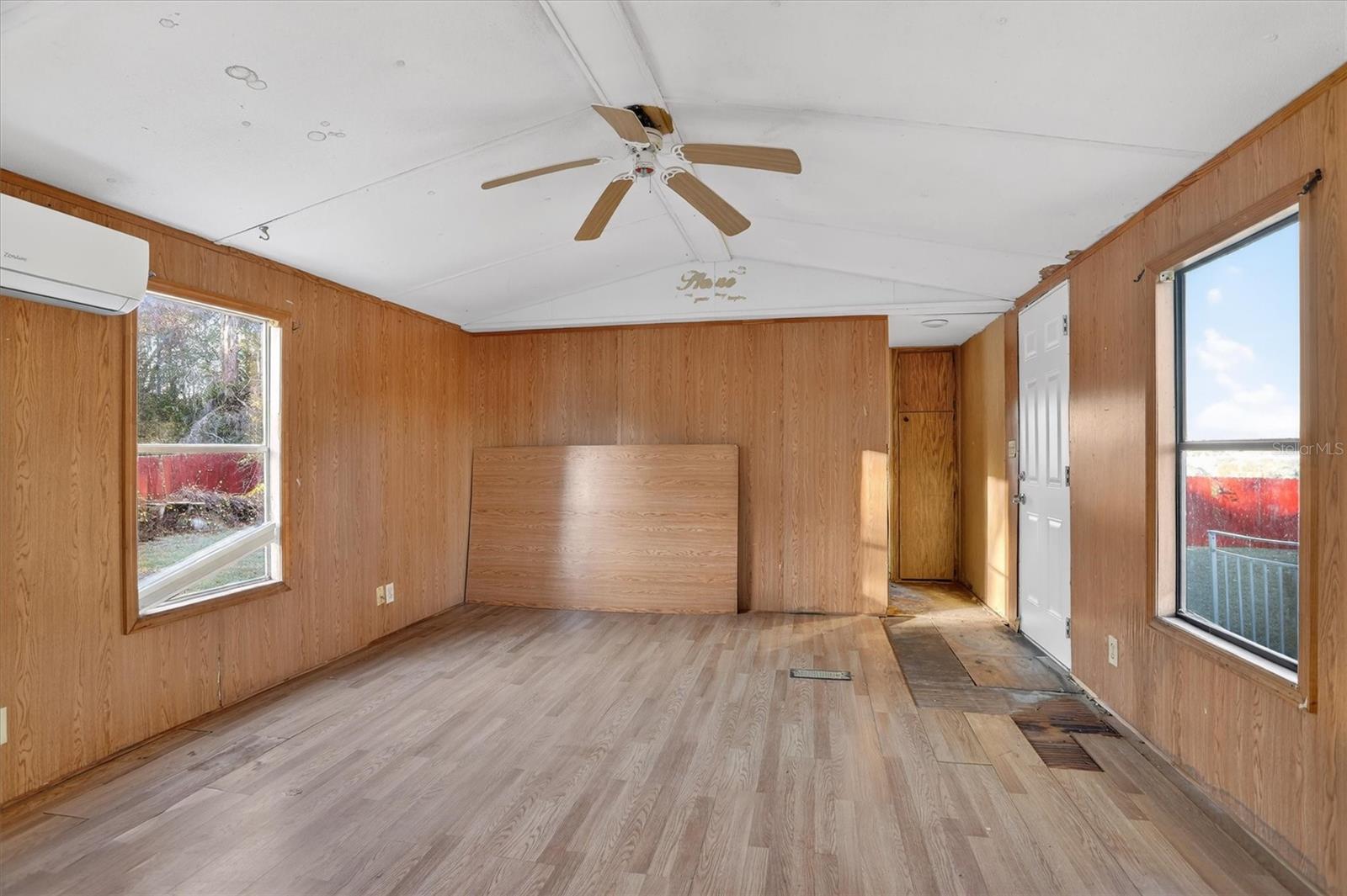 18441 Rigsby Rd, Spring Hill, FL 34610 photo