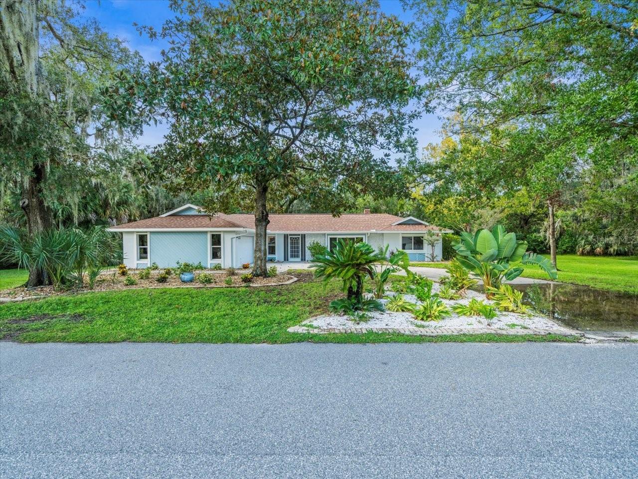 11815 W Waterway Dr, Homosassa, FL 34448 photo