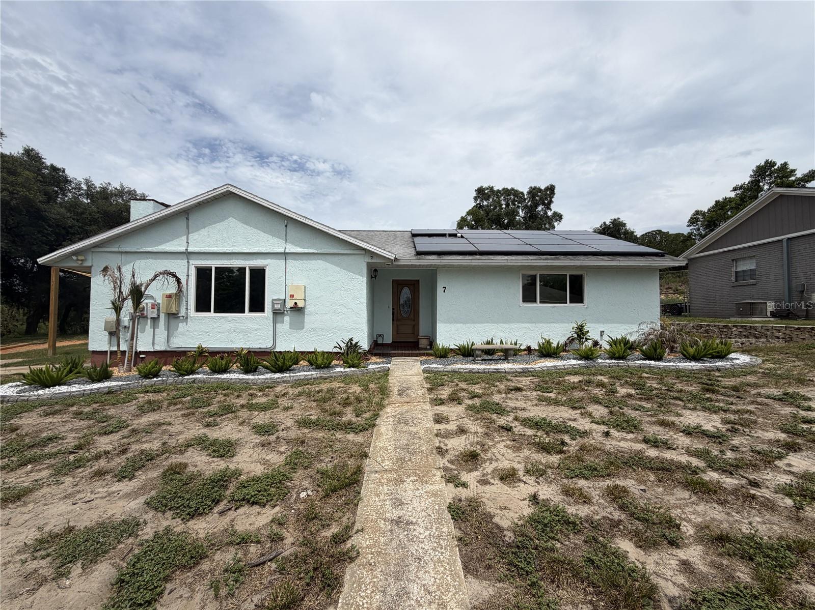 7 Lago Vista Ct, Davenport, FL 33837