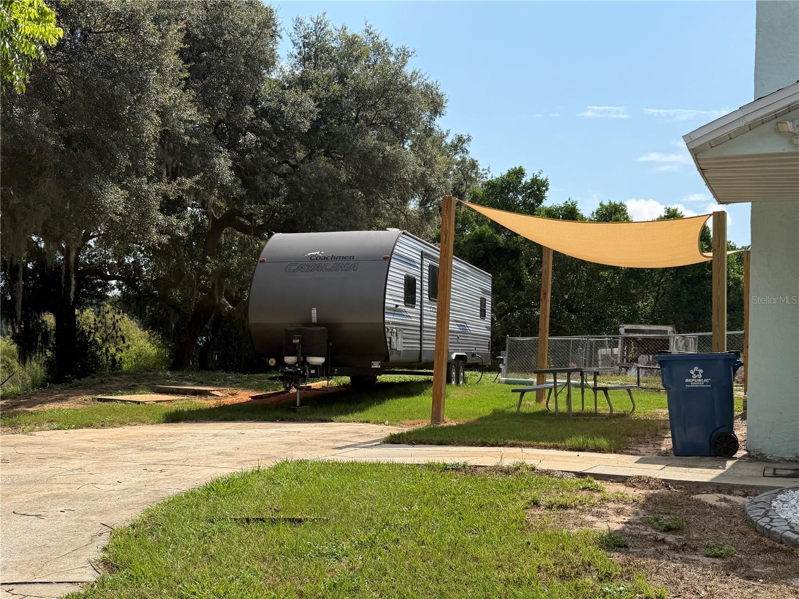 7 Lago Vista Ct, Davenport, FL 33837 photo