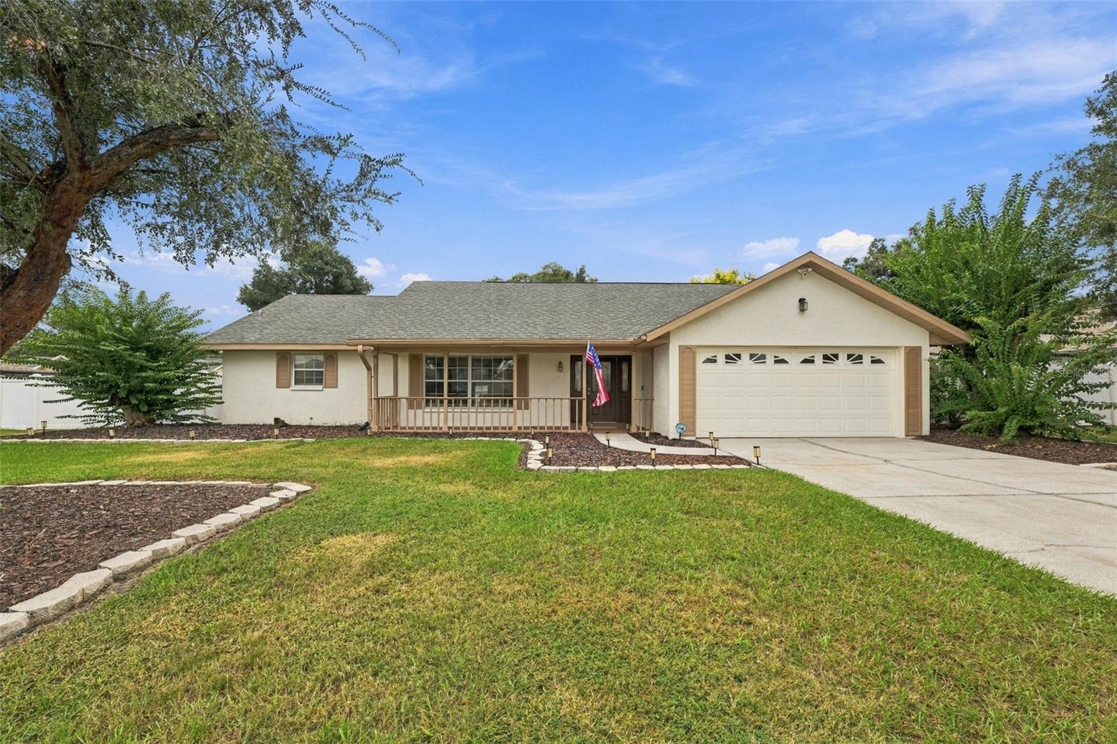 4534 Mohican Trl, Valrico, FL 33594