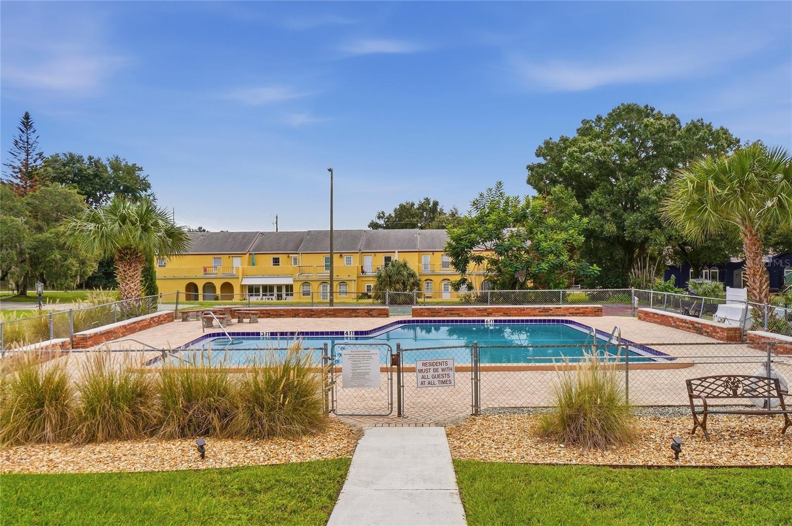 5850 Cypress Gardens Blvd #303, Winter Haven, FL 33884 photo
