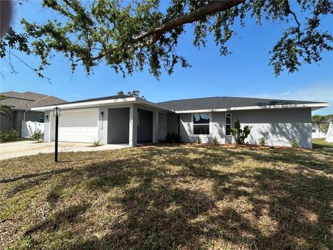 Single Family Residence in ENGLEWOOD FL 1713 WALDEN COURT.jpg