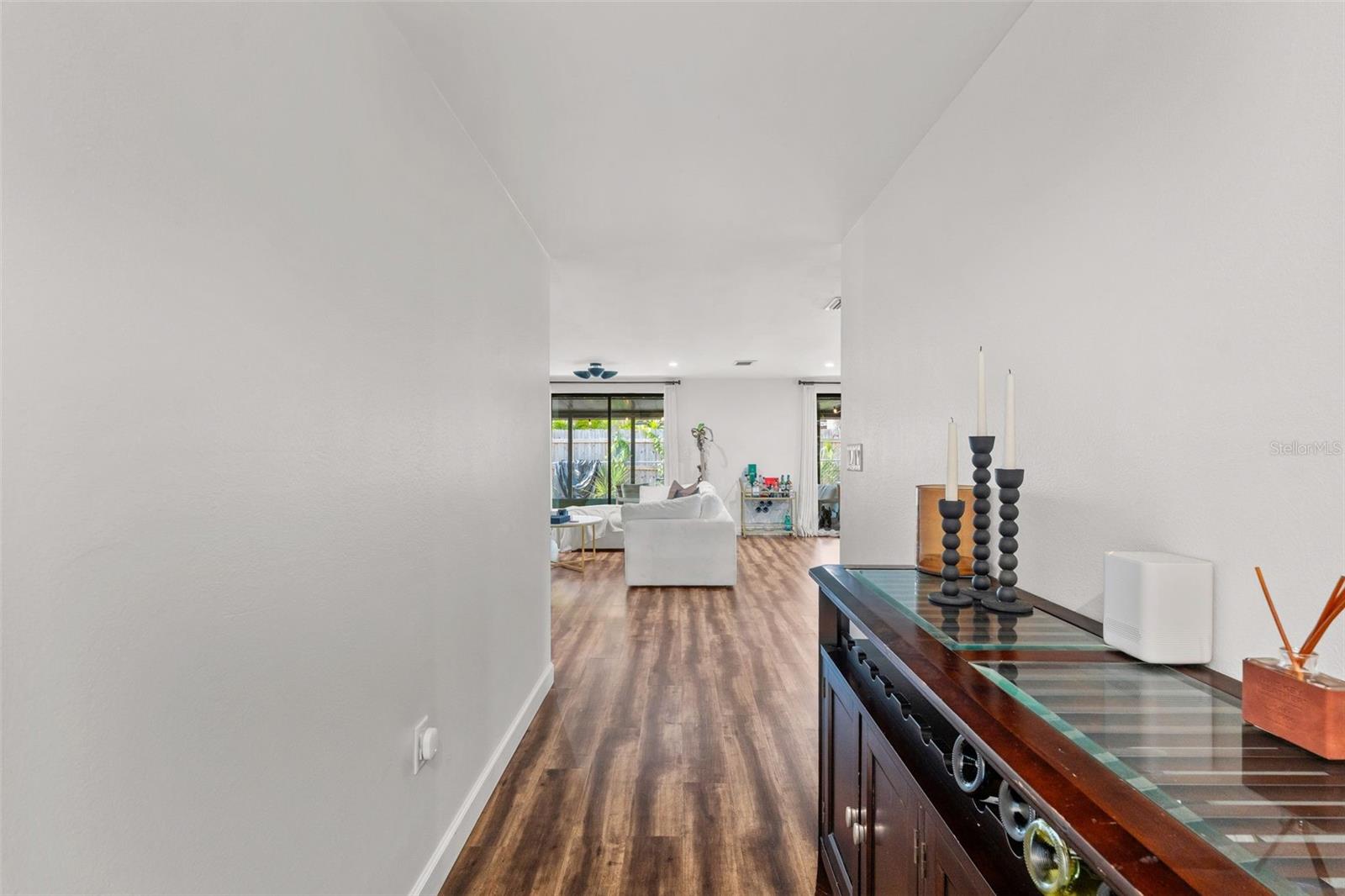 2874 Davis Blvd, Sarasota, FL 34237 photo