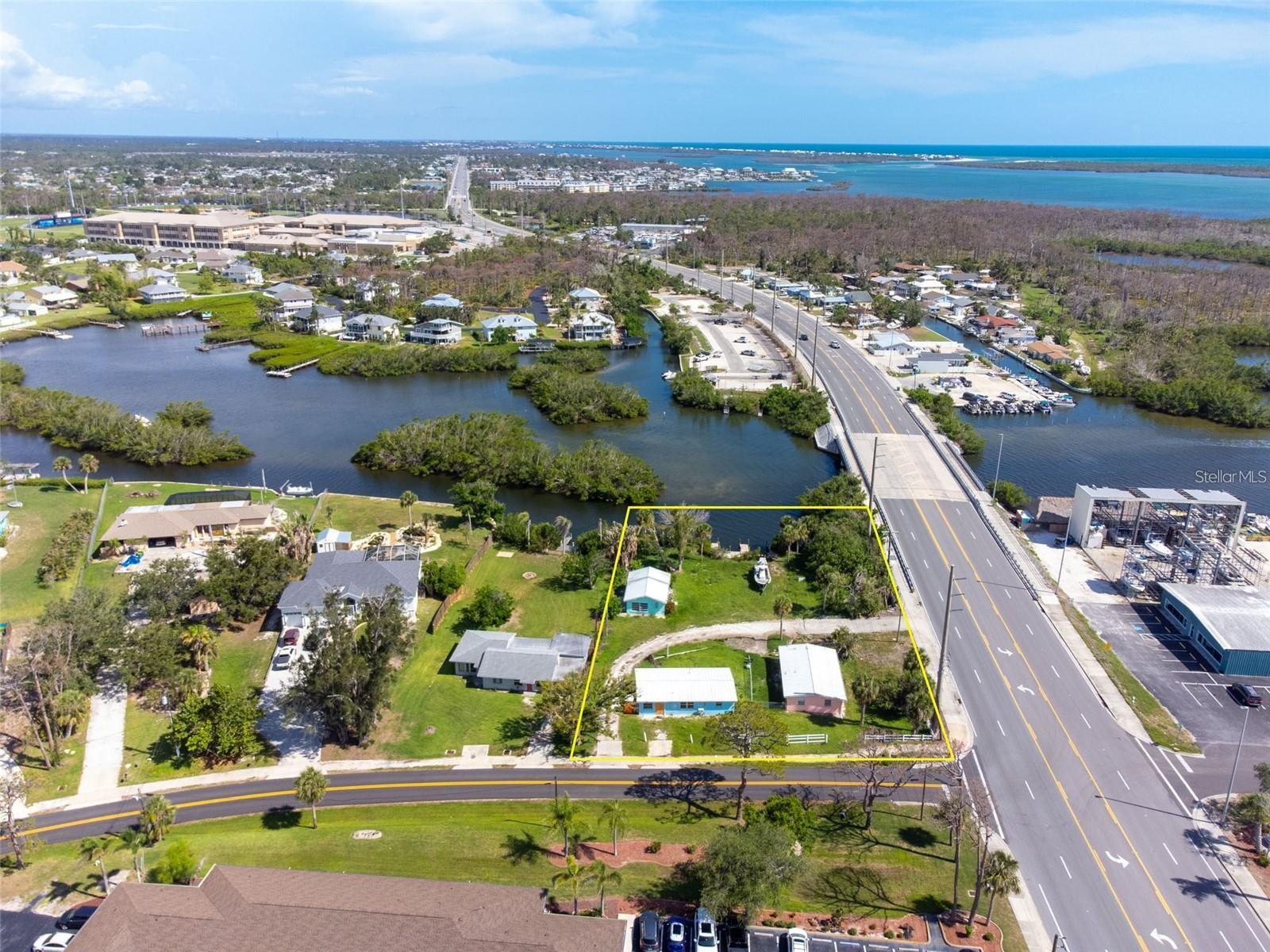 1695 Manor Rd, Englewood, FL 34223 photo