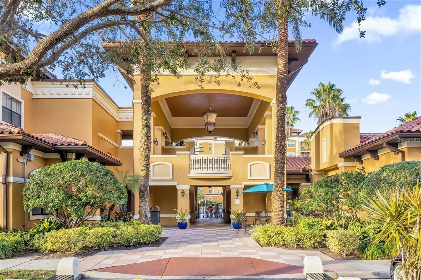 12521 Floridays Resort Dr #103 F, Orlando, FL 32821 photo