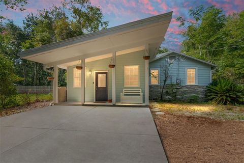 Single Family Residence in GAINESVILLE FL 911 NW 33RD AVENUE.jpg