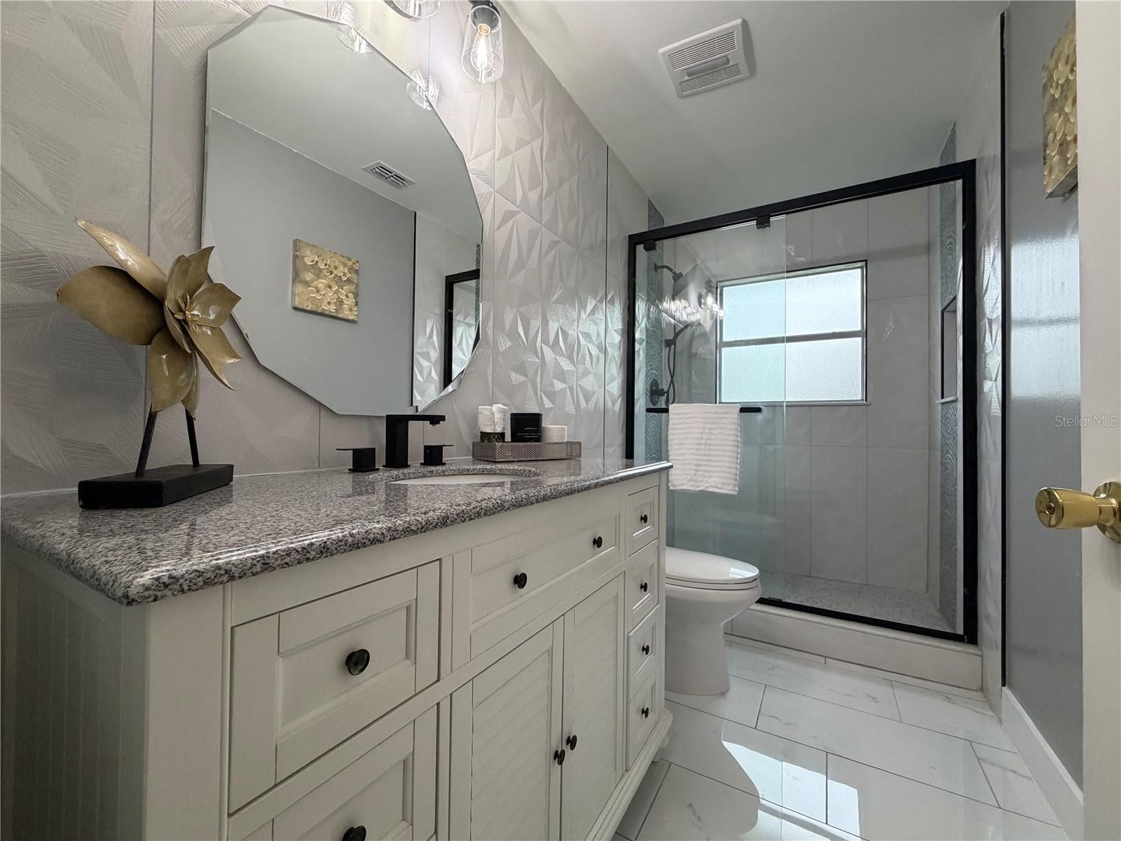3276 Woodglen Dr, Orange Park, FL 32065 photo