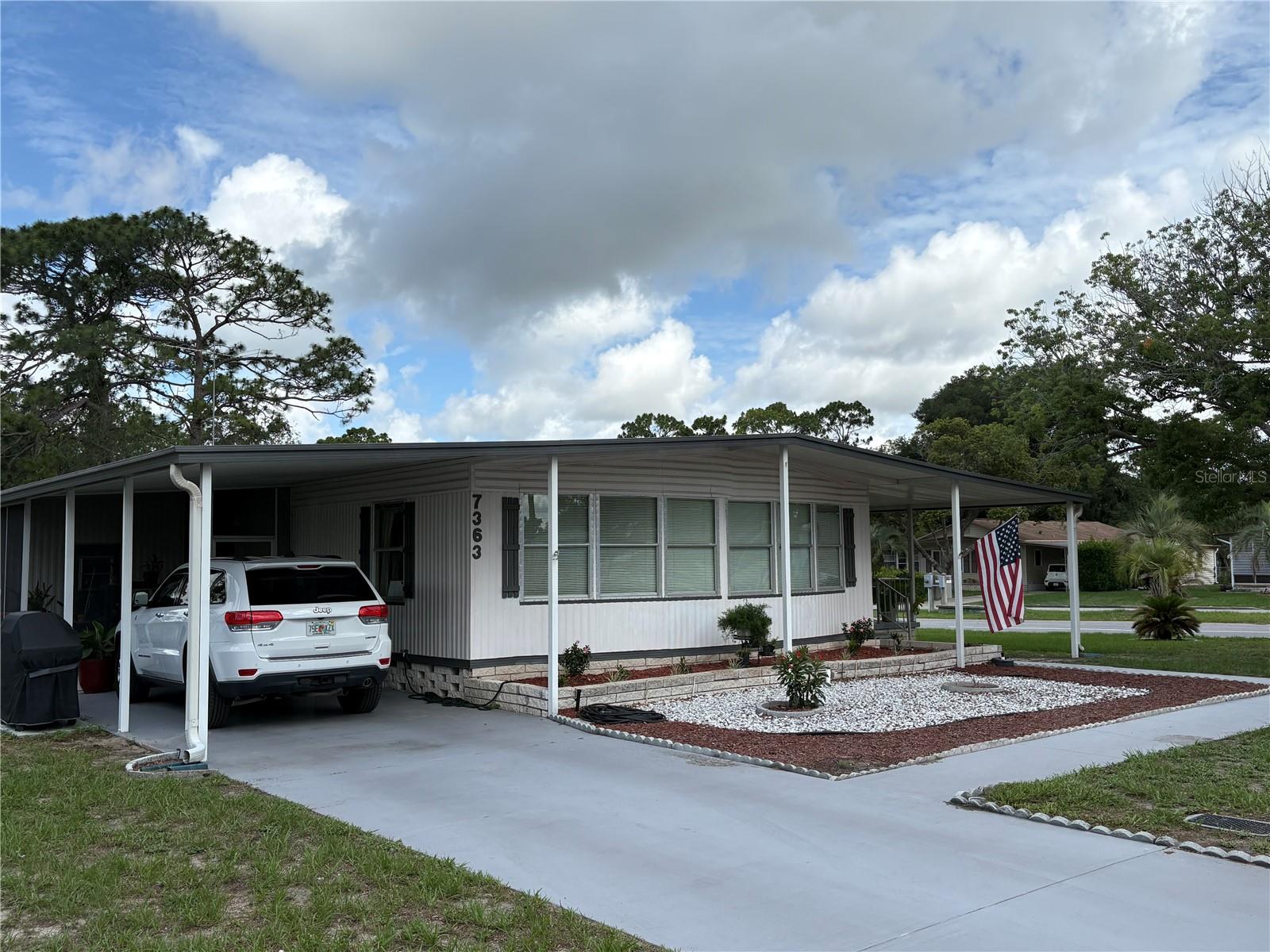 7363 Brookridge Central Blvd, Brooksville, FL 34613 photo