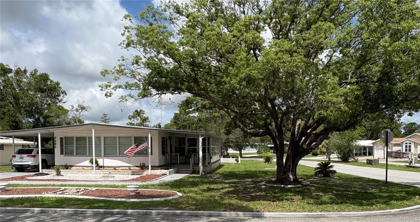 7363 Brookridge Central Blvd, Brooksville, FL 34613