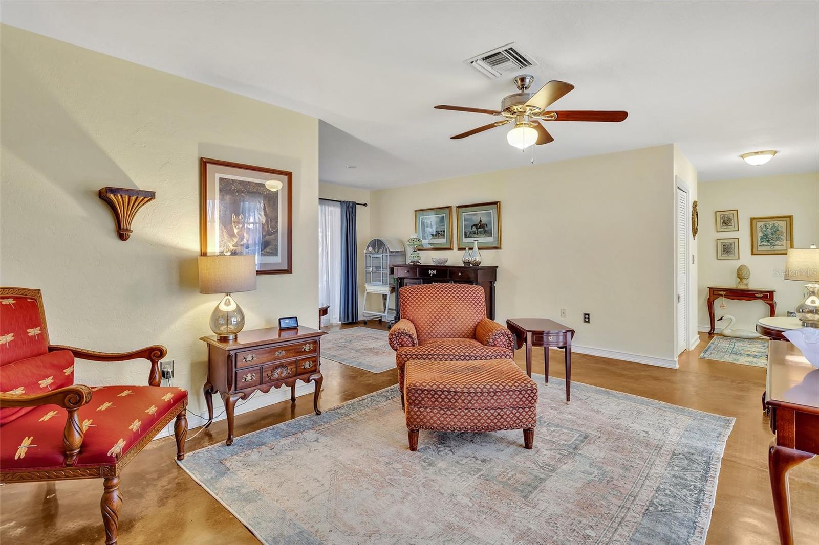 Single Family Residence in SARASOTA FL 7542 SWANSON LANE 6.jpg