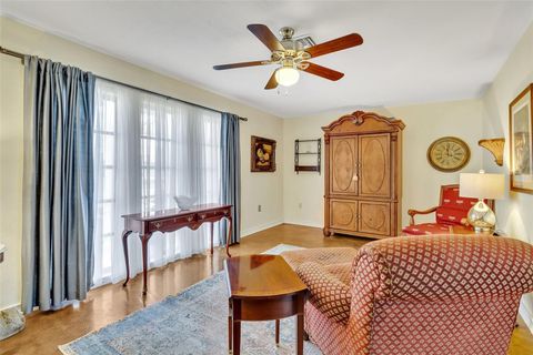 Single Family Residence in SARASOTA FL 7542 SWANSON LANE 8.jpg