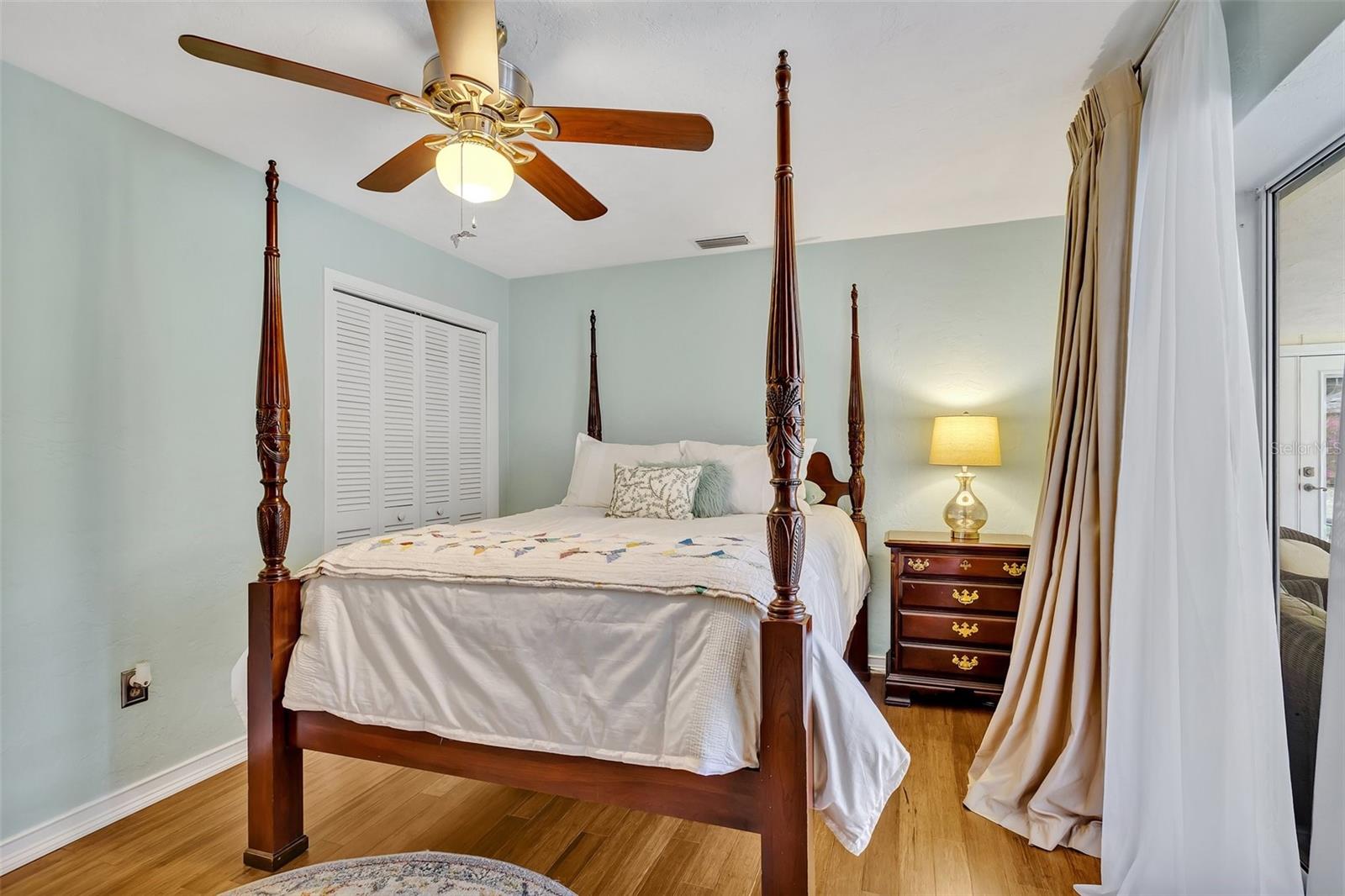 Single Family Residence in SARASOTA FL 7542 SWANSON LANE 23.jpg