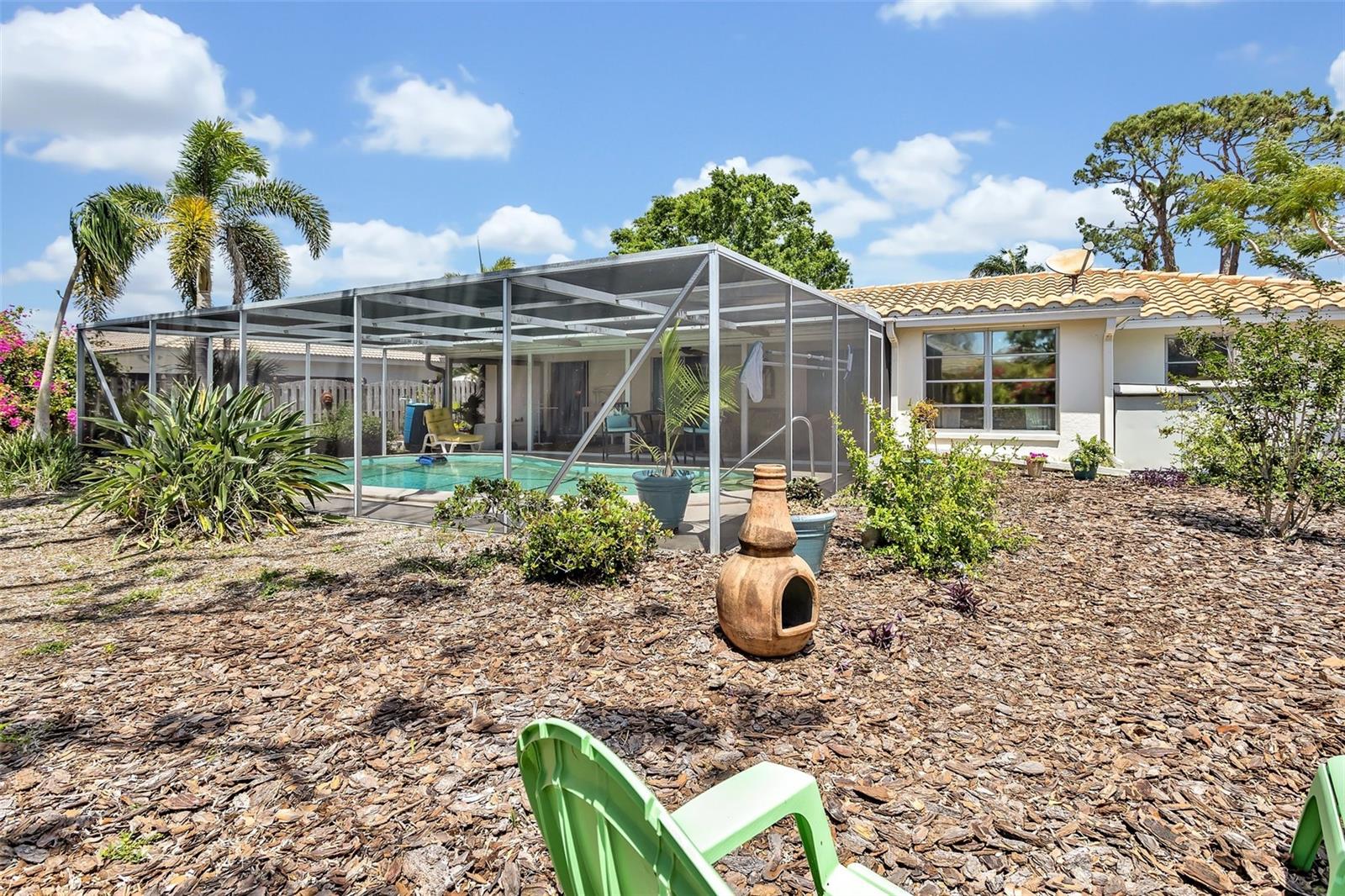 Single Family Residence in SARASOTA FL 7542 SWANSON LANE 28.jpg