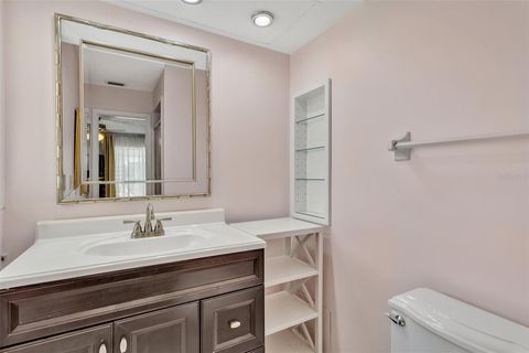 Single Family Residence in SARASOTA FL 7542 SWANSON LANE 20.jpg
