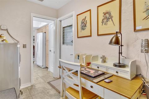 Single Family Residence in SARASOTA FL 7542 SWANSON LANE 15.jpg