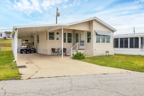 Manufactured Home in ELLENTON FL 1216 41ST AVENUE DRIVE.jpg