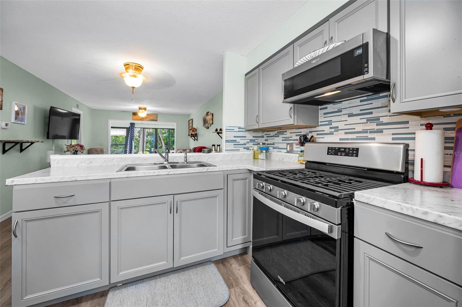 1175 Mission Cir #1175, Clearwater, FL 33759 photo