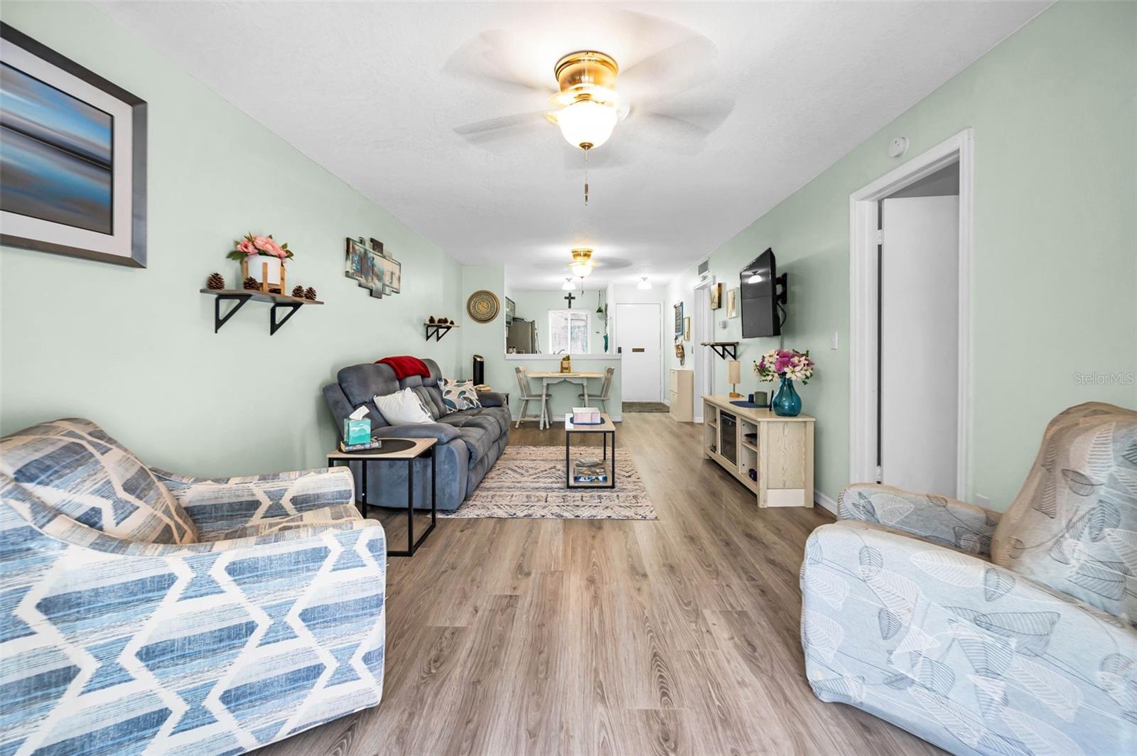 1175 Mission Cir #1175, Clearwater, FL 33759 photo