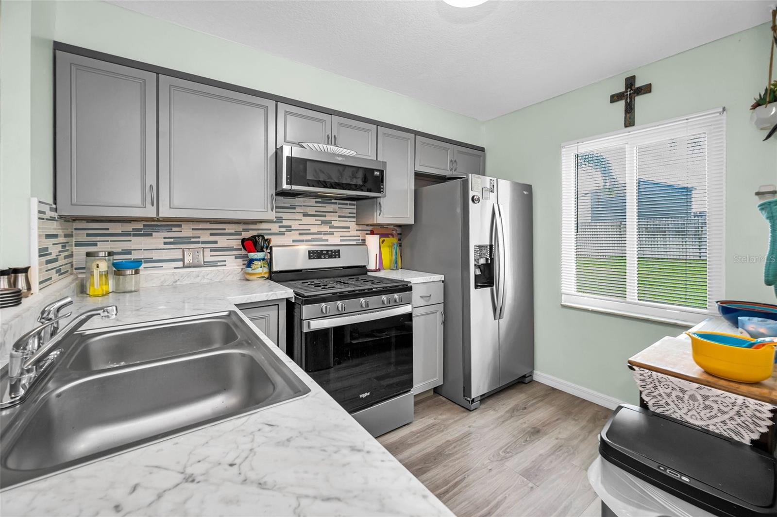 1175 Mission Cir #1175, Clearwater, FL 33759 photo