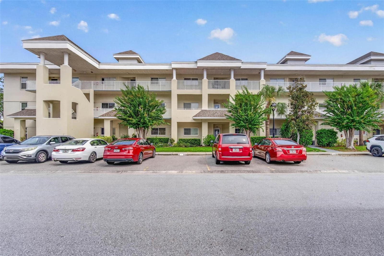 2210 Utopian Dr, Clearwater, FL 33763