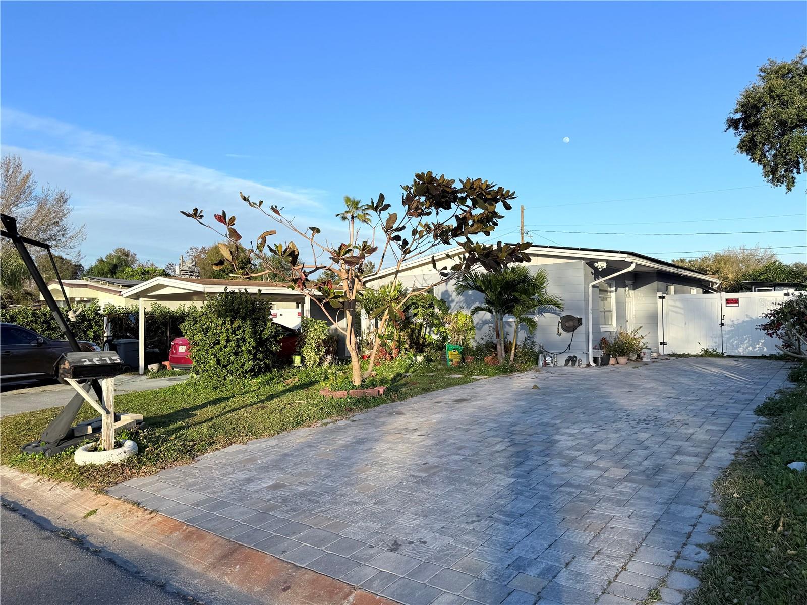 2615 N Beaumont Ave, Kissimmee, FL 34741 photo