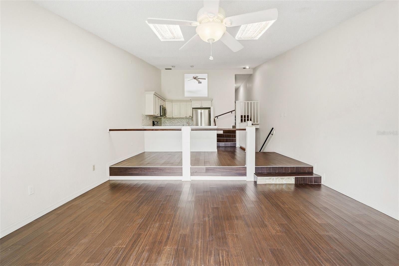 6387 92 Pl #1502, Pinellas Park, FL 33782 photo