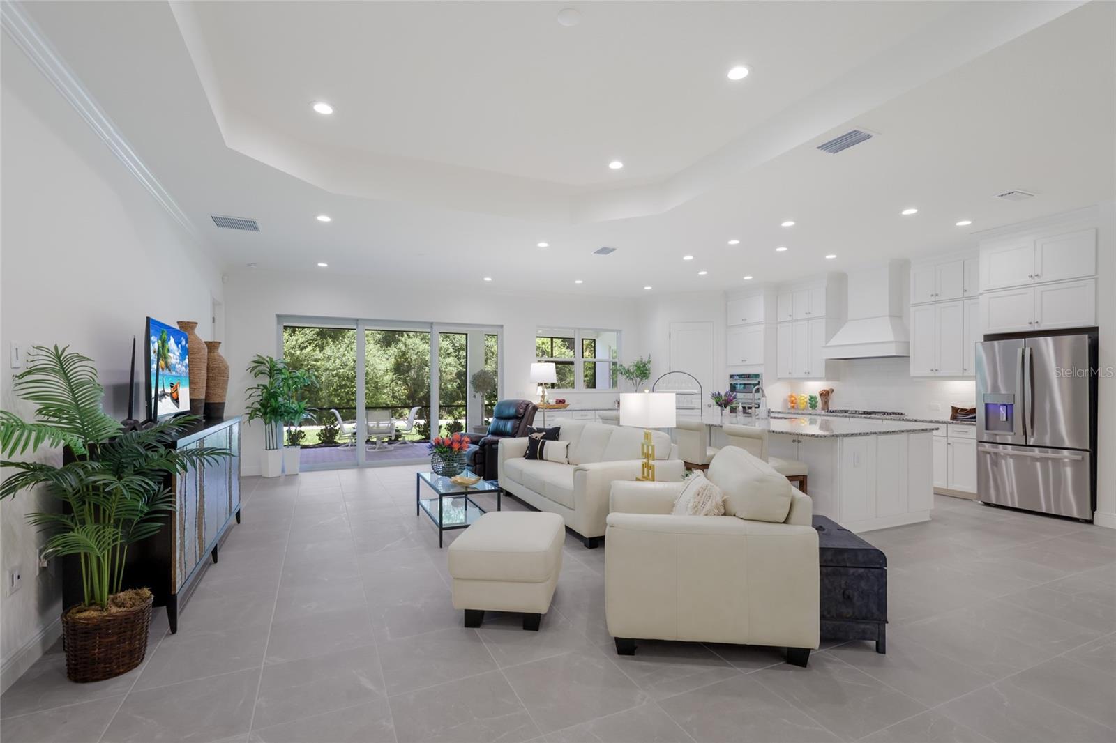 2493 Paradise Plum Dr, Sarasota, FL 34240 photo