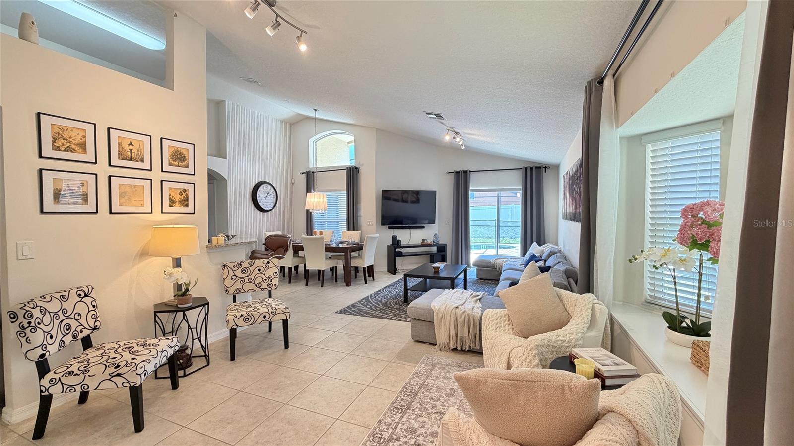 2513 Dharma Cir, Kissimmee, FL 34746 photo