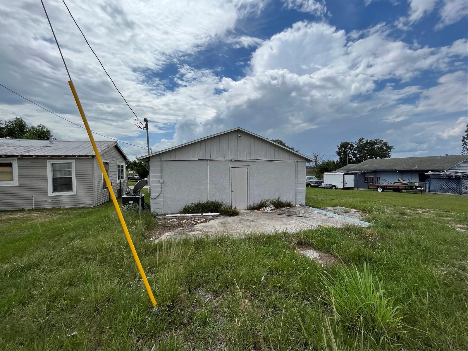 852 Shirley St, Sebring, FL 33870 photo