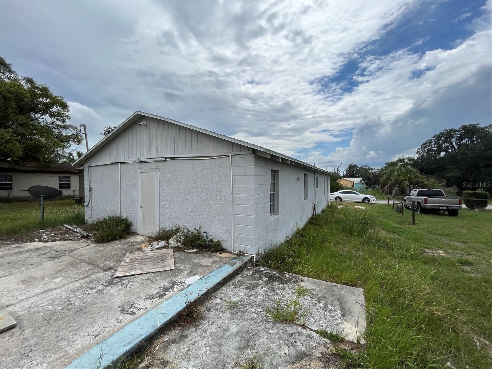 852 Shirley St, Sebring, FL 33870 photo