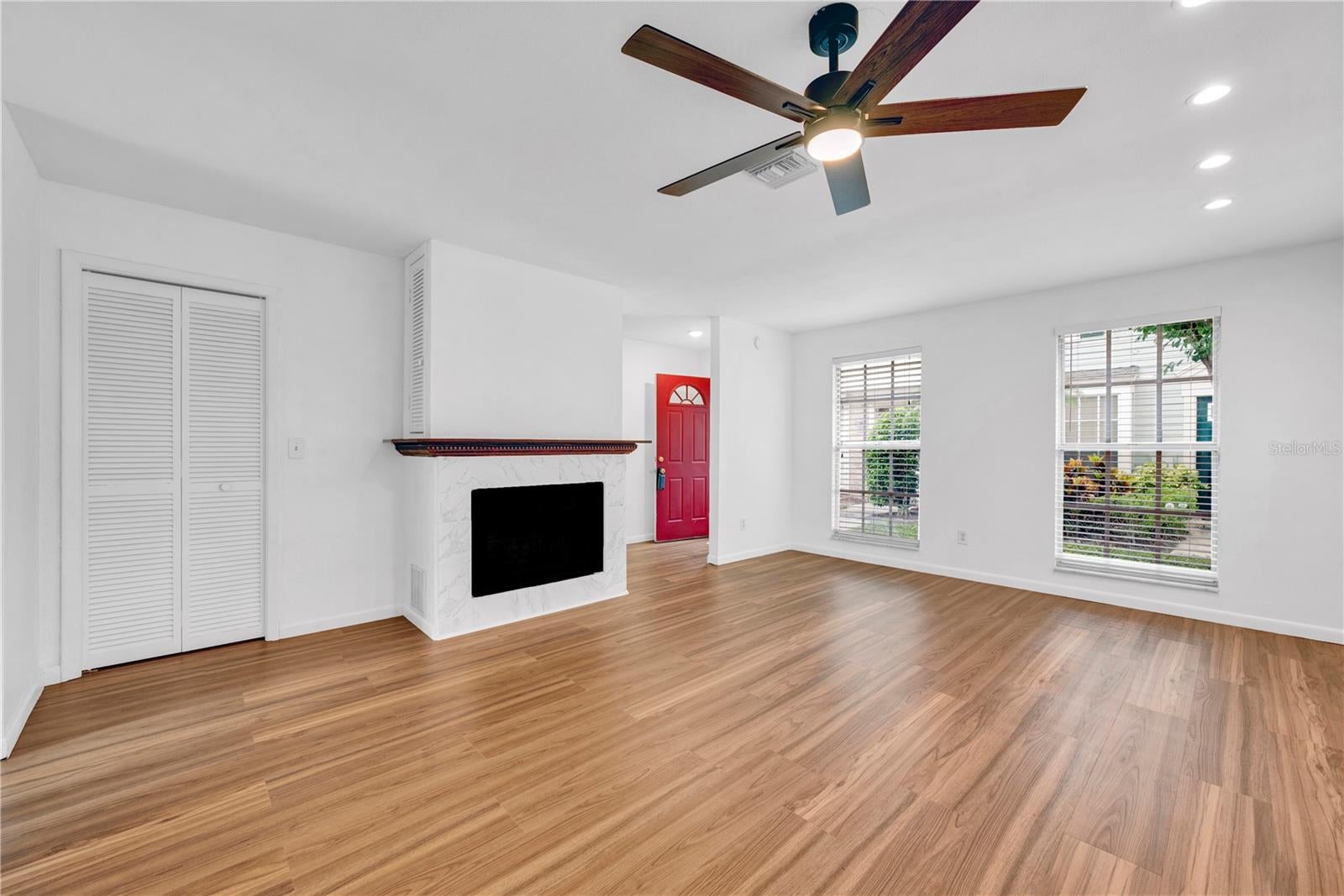 13915 Fletchers Mill Dr, Tampa, FL 33613 photo